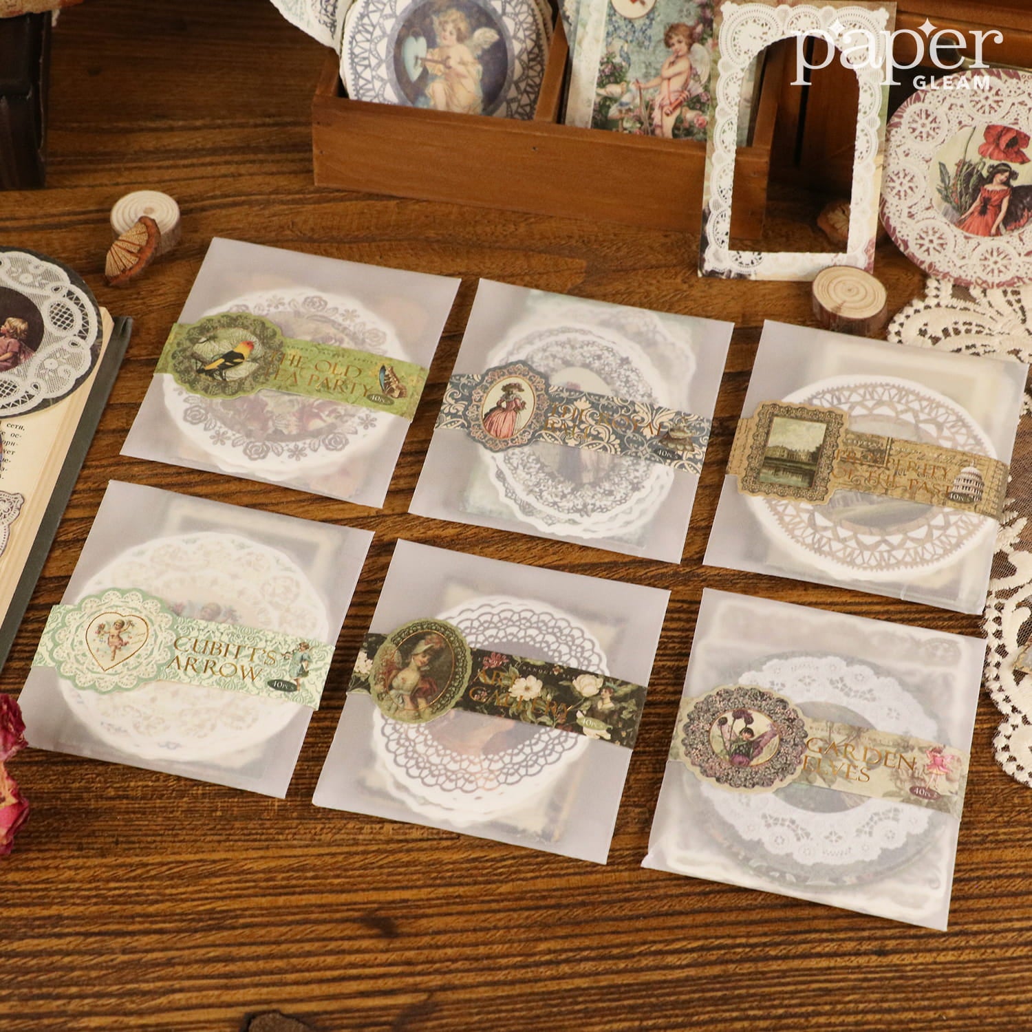 40 Pcs Vintage Court Lace Decorative Paper