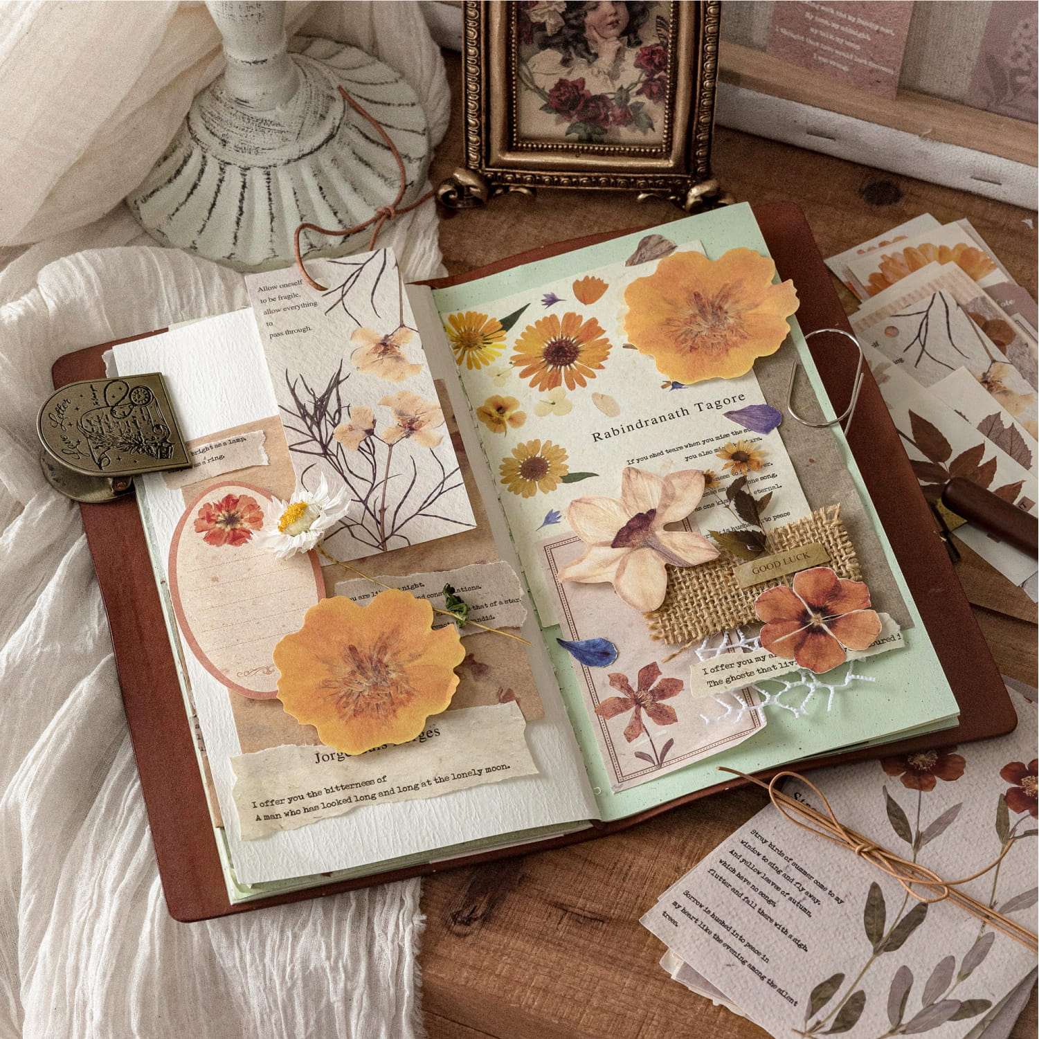 100 PCS Dried Flower Series Material Pack