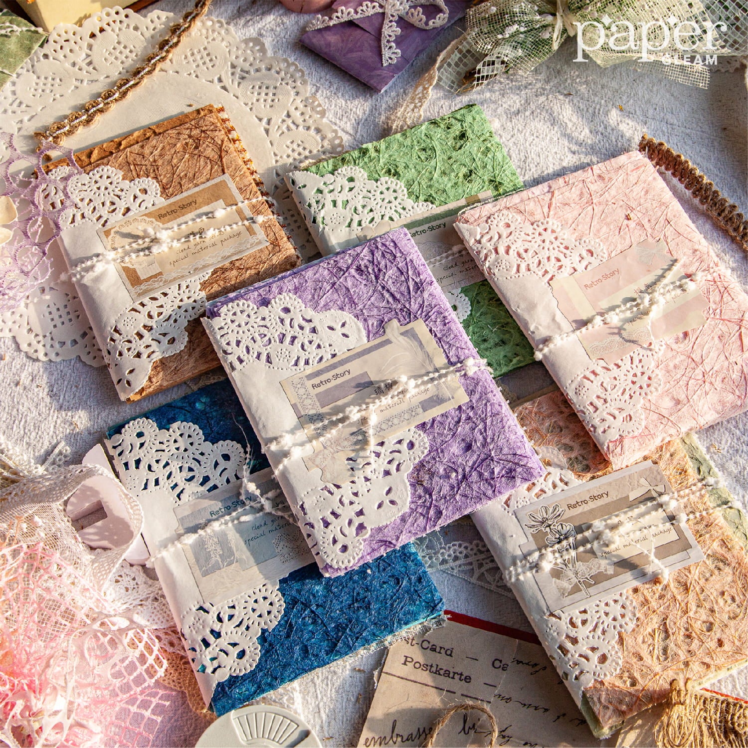 Lot de 16 feuilles de papier mixtes 