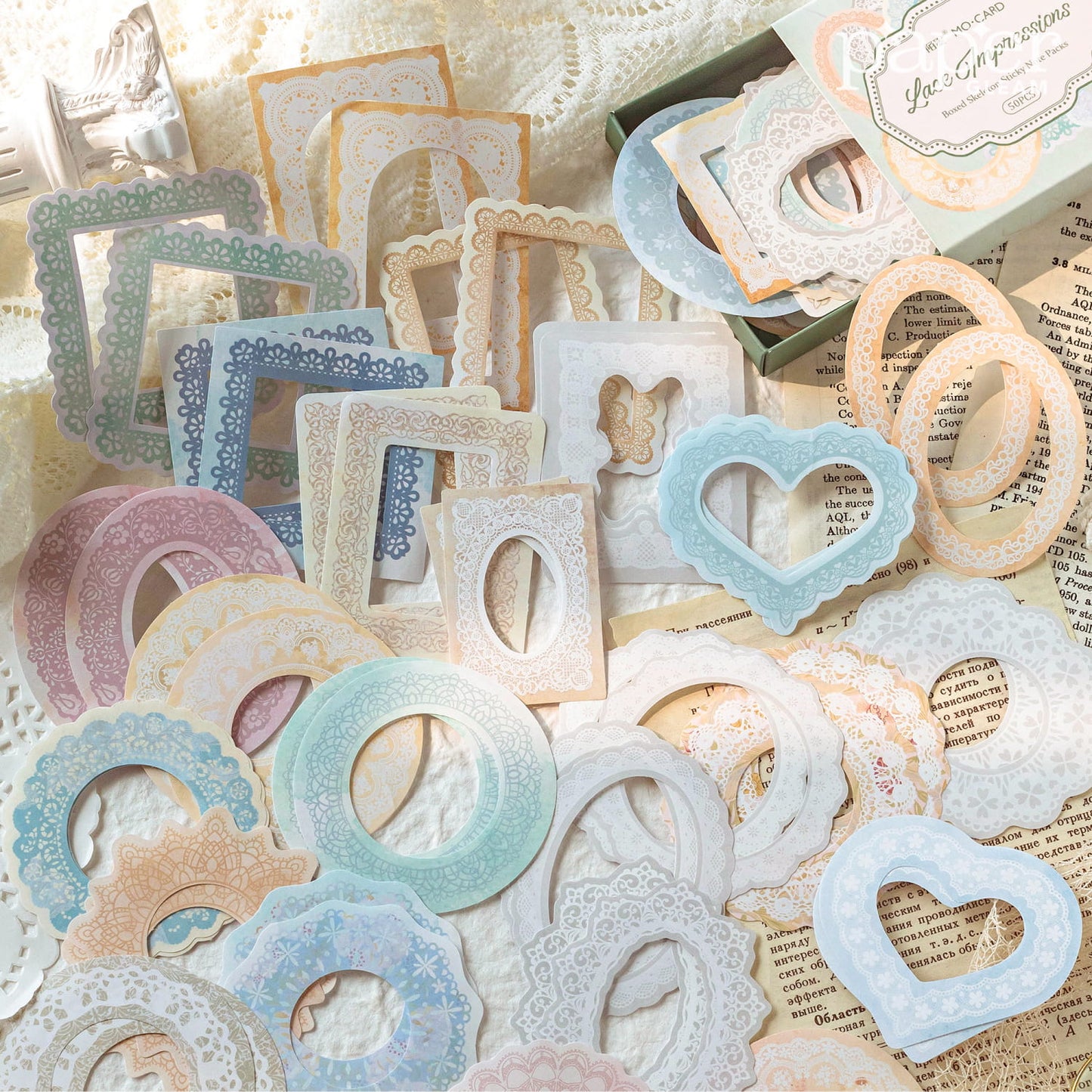 50 Pcs Boxed Die-Cut Border Collage Paper