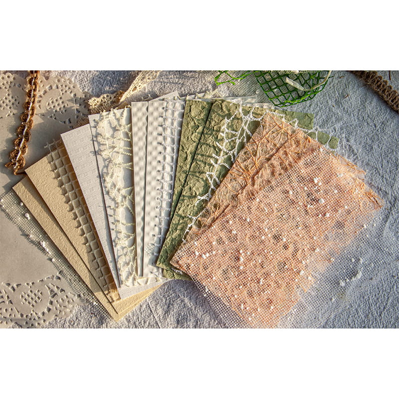Lot de 16 feuilles de papier mixtes 
